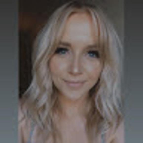 Meet your Posher, Ashley - Picture 1 of 1